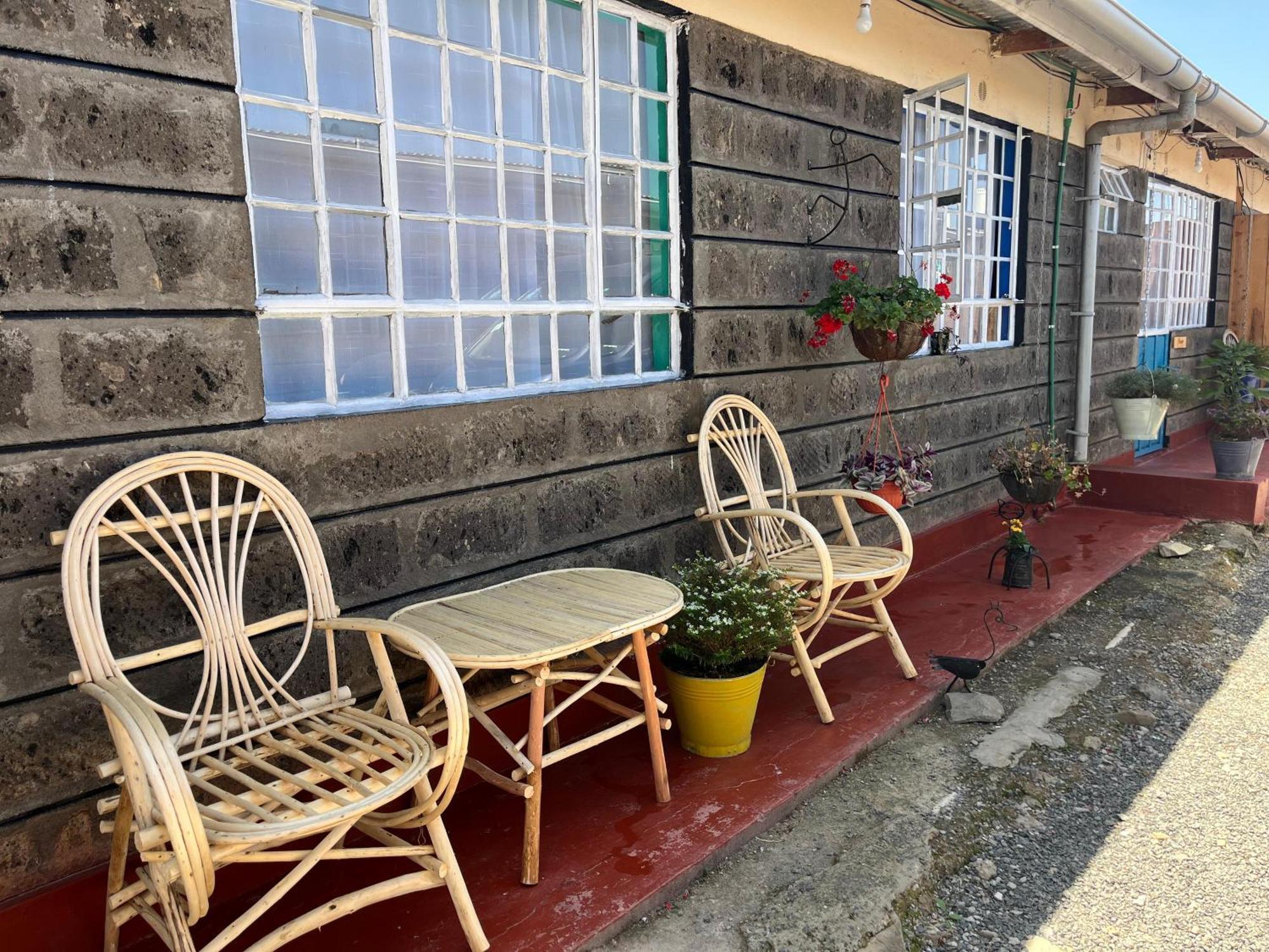Rafiki House Hotel Nanyuki Ngoại thất bức ảnh
